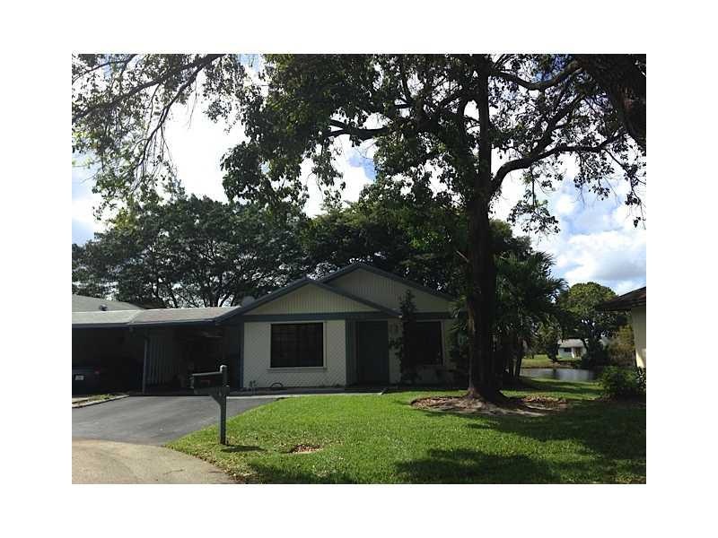 3777 W Valley Green Dr unit 55, Davie, FL 33328 - photo 1