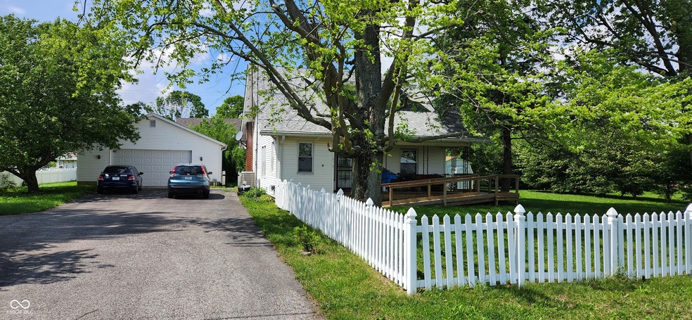 6918 W State Road 44, Homer, IN 46146 - photo 1