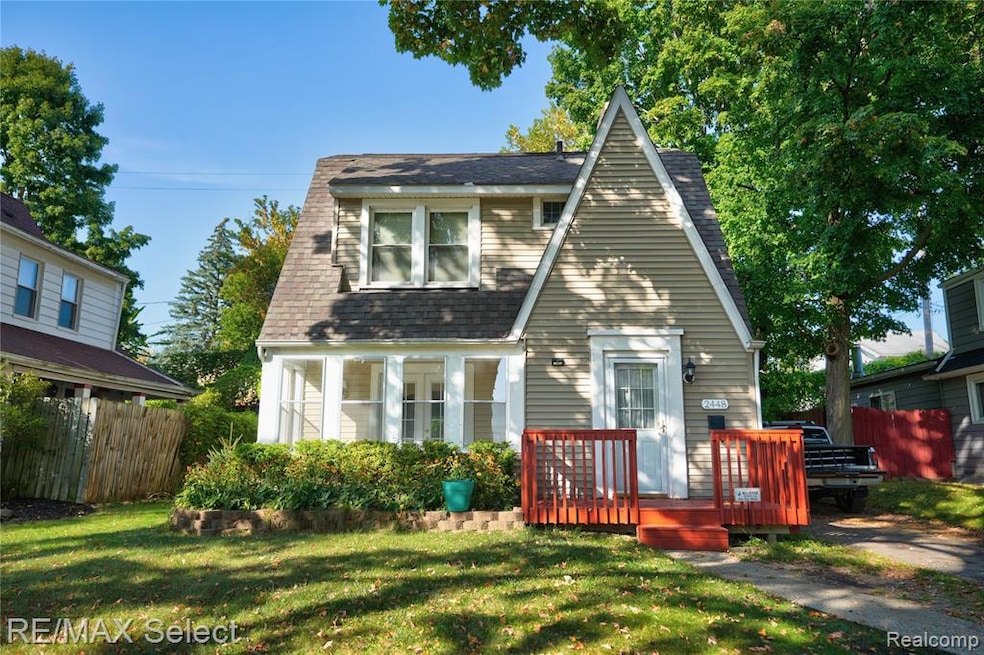 2448 Thomas St, Flint, MI 48504 - photo 1