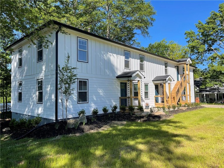 538 Garner St, Buford, GA 30518 - photo 1