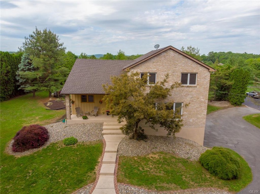 5701 Baumgartner Rd, Emmaus, PA 18049 - photo 1