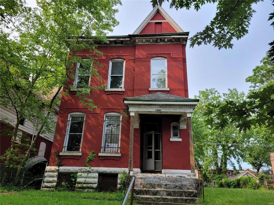 4772 Labadie Ave, Saint Louis, MO 63115