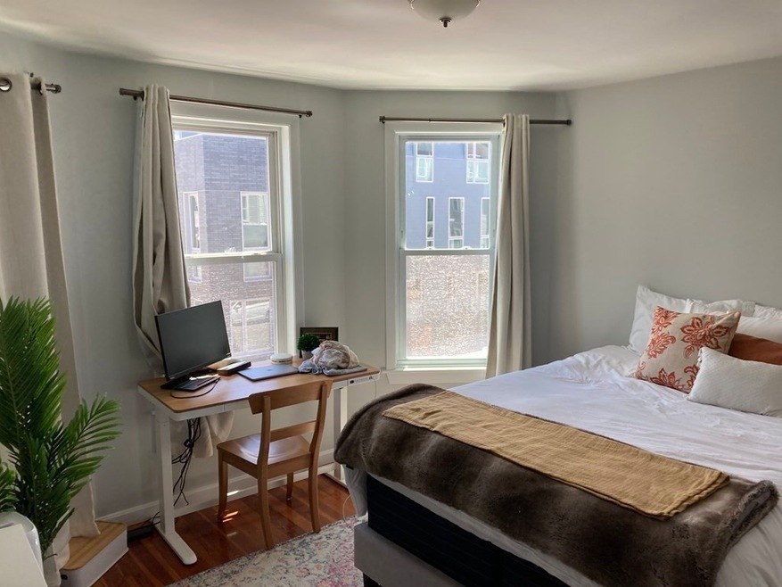 818 E 5th St unit 2, Boston, MA 02127 - photo 1