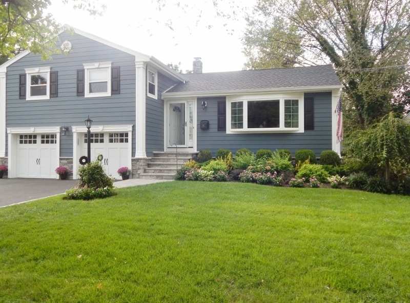 63 Garden Oval, Springfield, NJ 07081 - photo 1