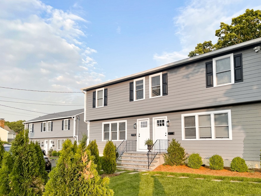 55 Vitti St, New Canaan, CT 06840 - photo 1