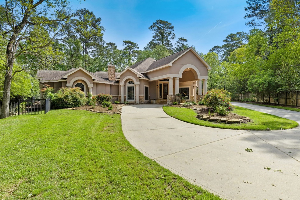 13706 Lost Creek Rd, Tomball, TX 77375 - photo 1