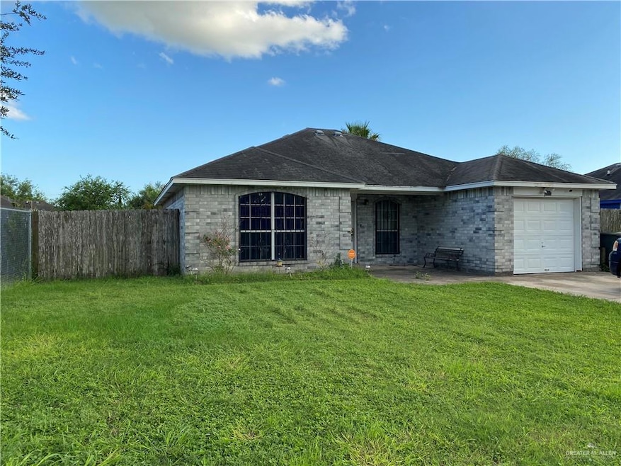 2611 Honolulu Dr, Weslaco, TX 78596 - photo 1