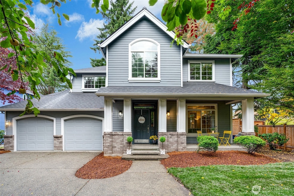 11220 SE 64th St, Bellevue, WA 98006 - photo 1