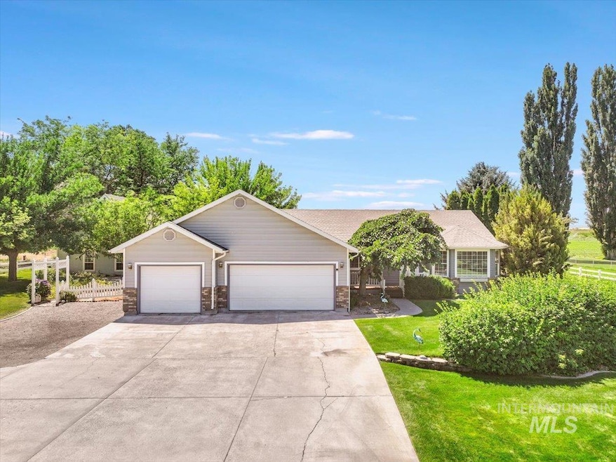 For Sale $515,000 • Co-Listing Agent