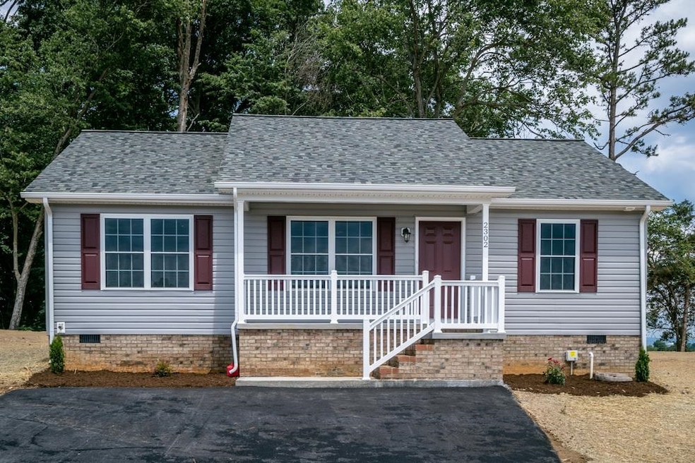 2302 Whitestone Dr, Rockingham, VA 22801 - photo 1