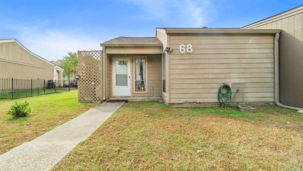68 Westwood Dr W, Trinity, TX 75862 - photo 1