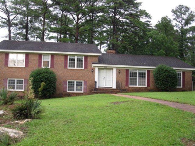 1642 N Valencia Dr, Albany, GA 31707 - photo 1