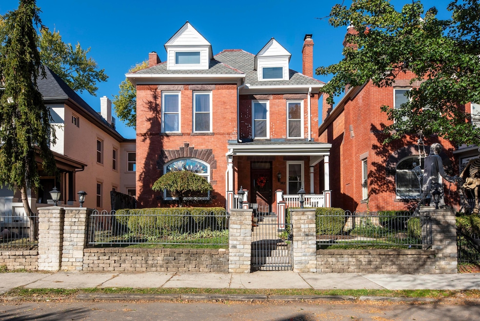 962 Franklin Ave, Columbus, OH 43205 - photo 1