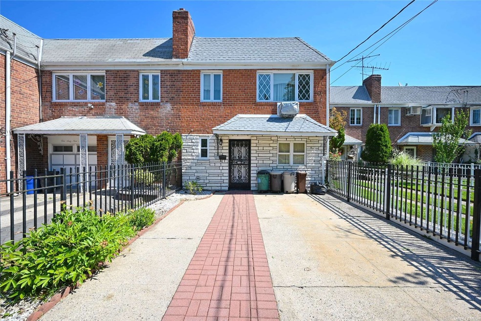 16911 Underhill Ave, Fresh Meadows, NY 11365 - photo 1