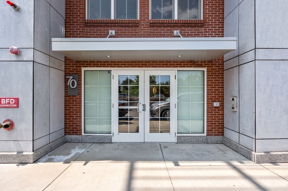 70 Bremen St unit 207, Boston, MA 02128 - photo 1