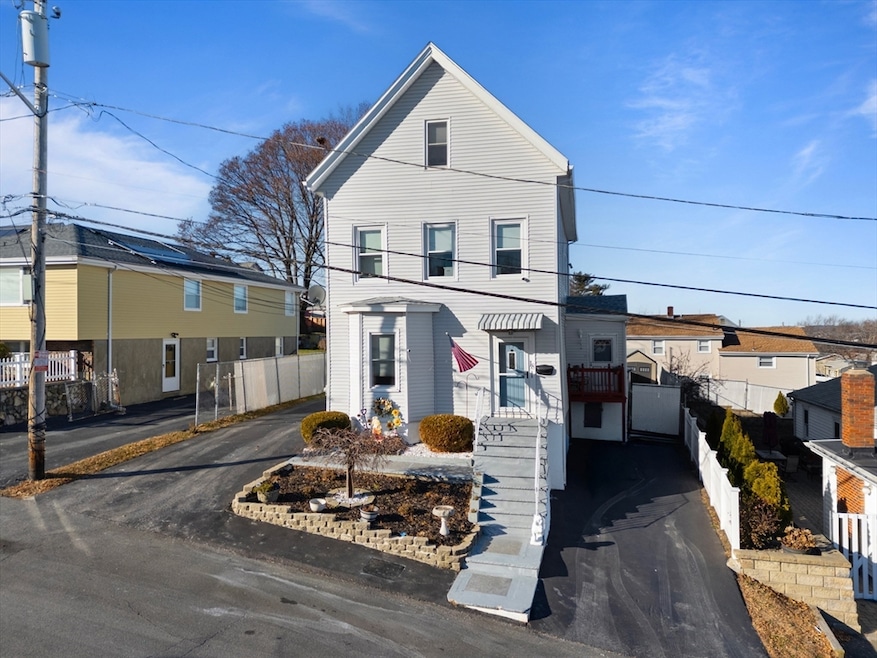 18 Seaview Ave, Revere, MA 02151 - photo 1