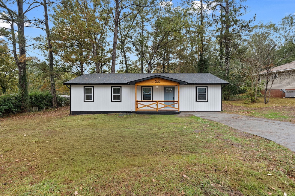 306 Michael St, Thomson, GA 30824 - photo 1