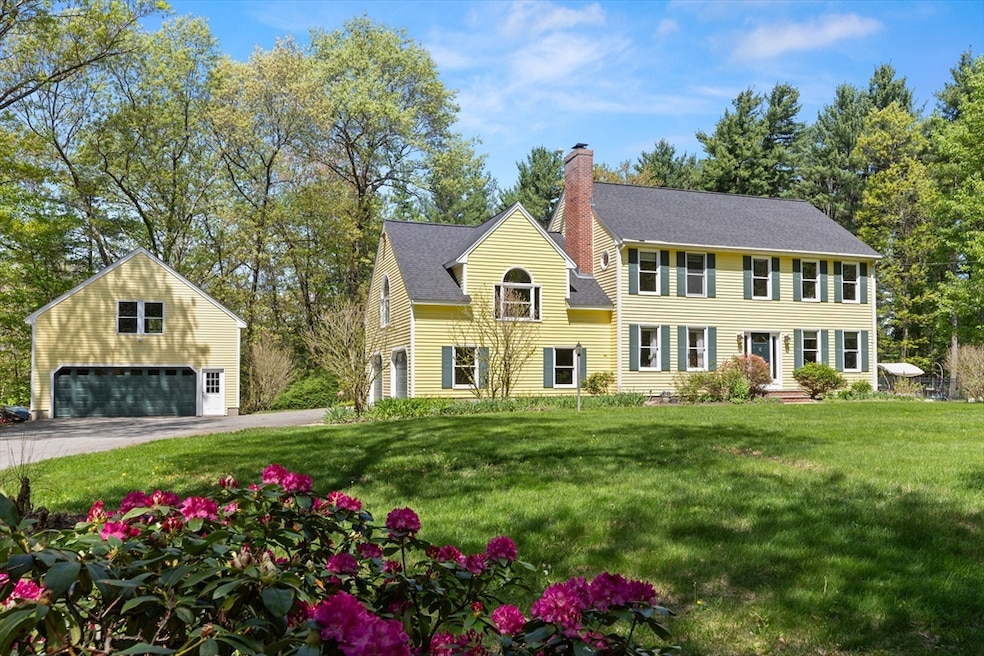 241 Farnum St, North Andover, MA 01845 - photo 1