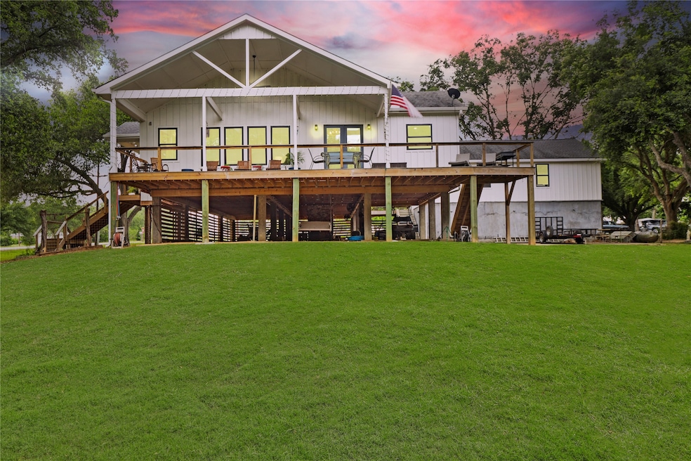 2323 Red Bud Ln, East Bernard, TX 77435 - photo 1