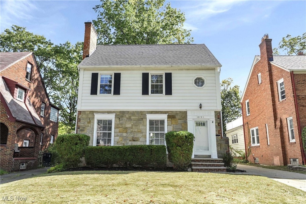 For Sale $211,200 • Co-Listing Agent