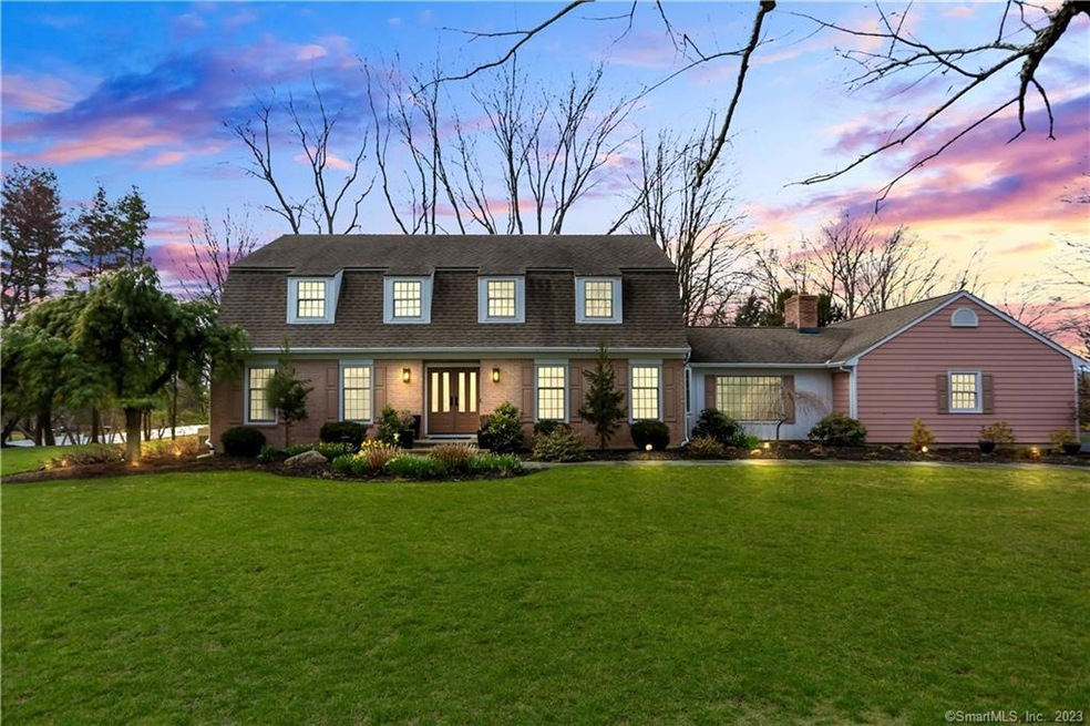 10 River Oaks Rd, Westport, CT 06880 - photo 1