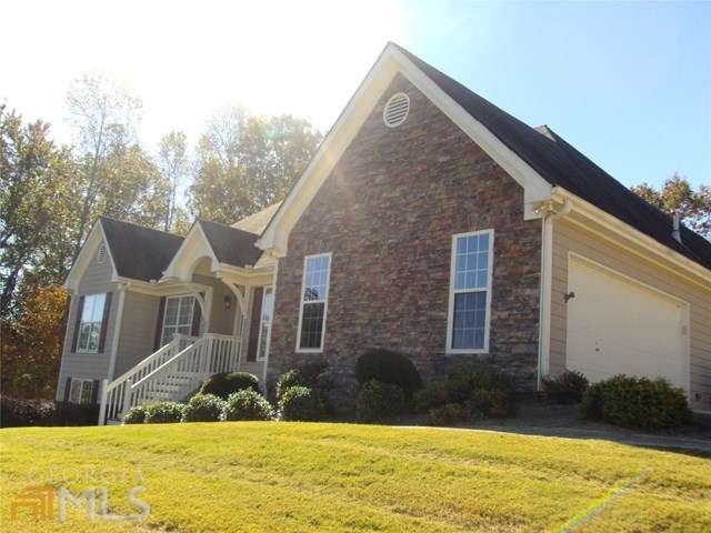 CRAFTSMAN STYLE RANCH HOME ON FULL UNFINISHED WALK