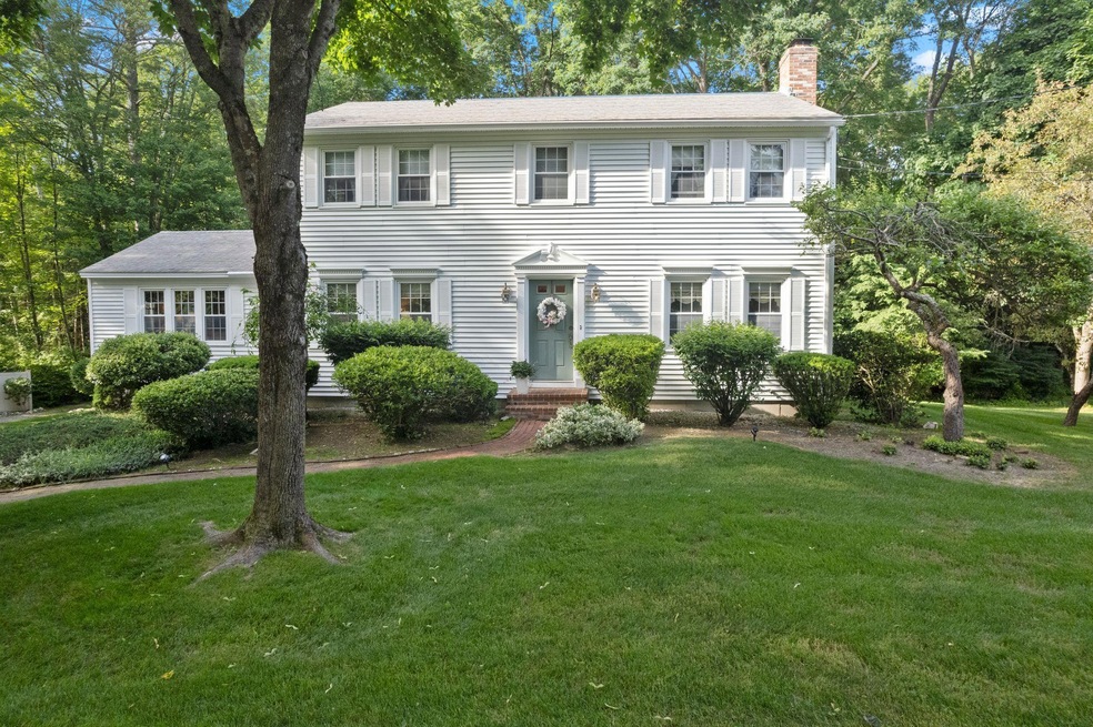 42 Old Sawmill Rd, Bedford, NH 03110 - photo 1