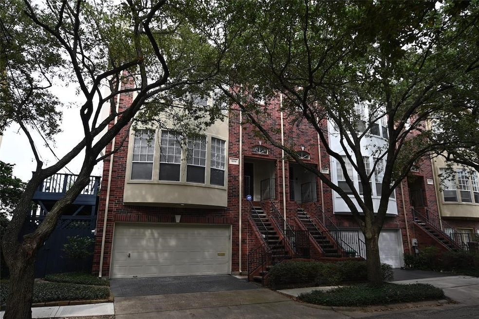 1974 Indiana St, Houston, TX 77019 - photo 1
