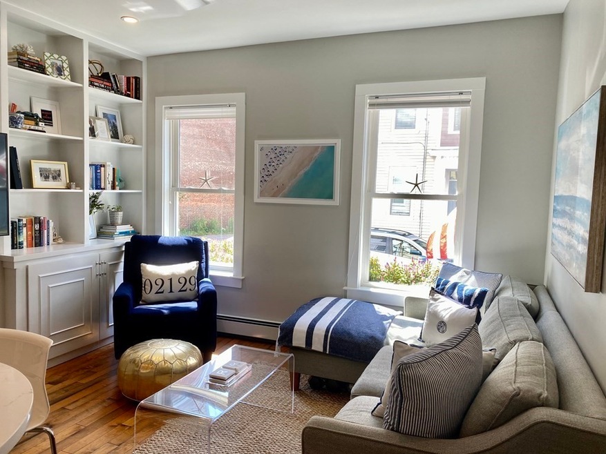 103 Bartlett St unit 1, Charlestown, MA 02129 - photo 1