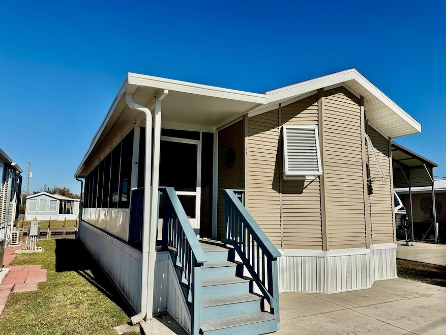 24 Shell Rd, Okeechobee, FL 34974 - photo 1