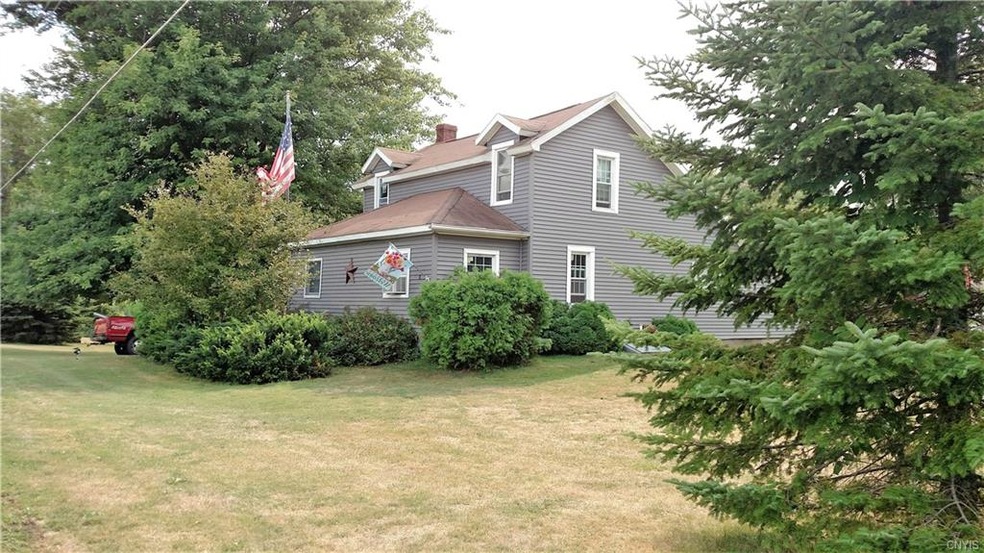 4 Bedroom House Living Room, Family Room, Kitchen,