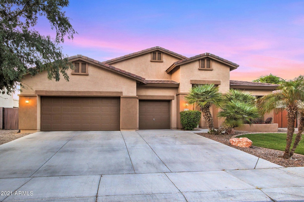 854 E San Carlos Way-81-b