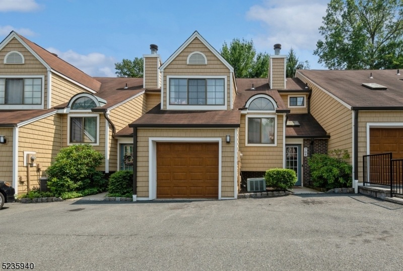 704 John Ct unit 704, Mine Hill, NJ 07803 - photo 1