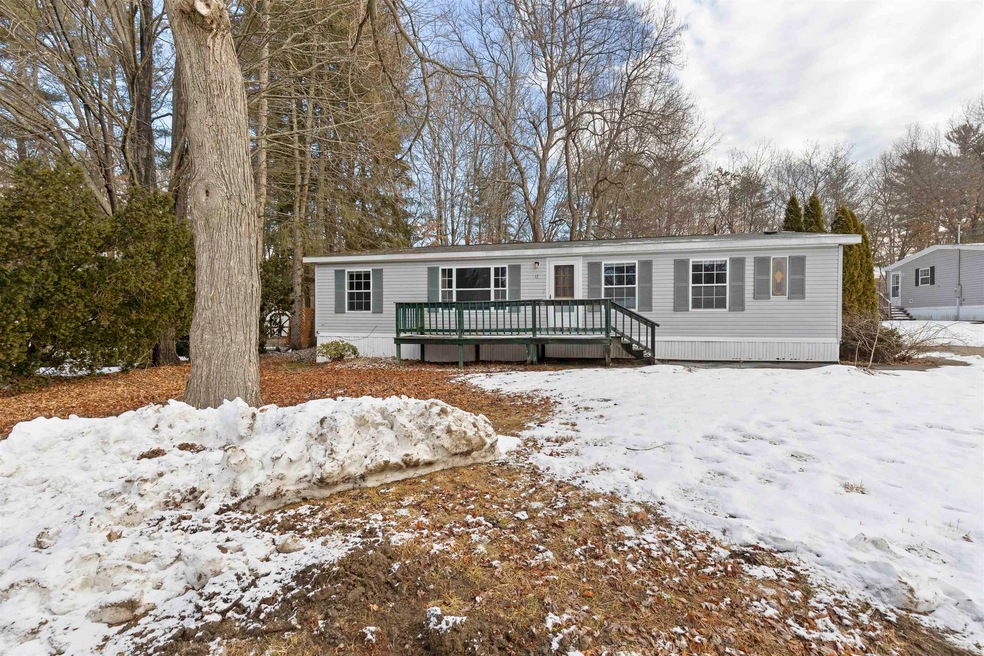 13 Brenda St, Nashua, NH 03062 - photo 1