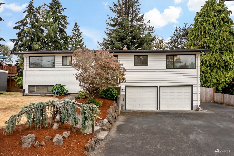 1711 S 232nd St, Des Moines, WA 98198 - photo 1