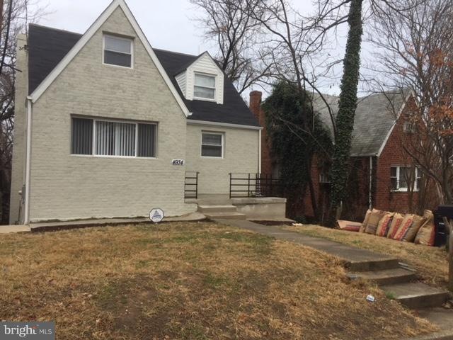 4934 Gunther St, Capitol Heights, MD 20743 - photo 1