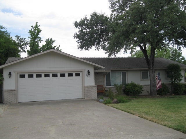 2847 Squire Ave, Redding, CA 96002 - photo 1