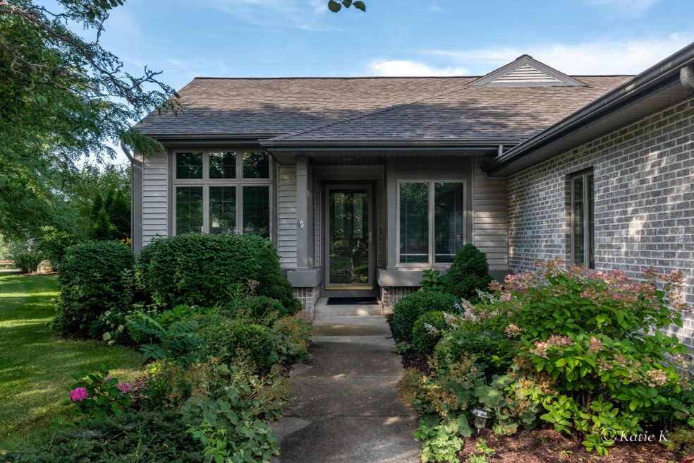 1955 Hidden Oaks-43