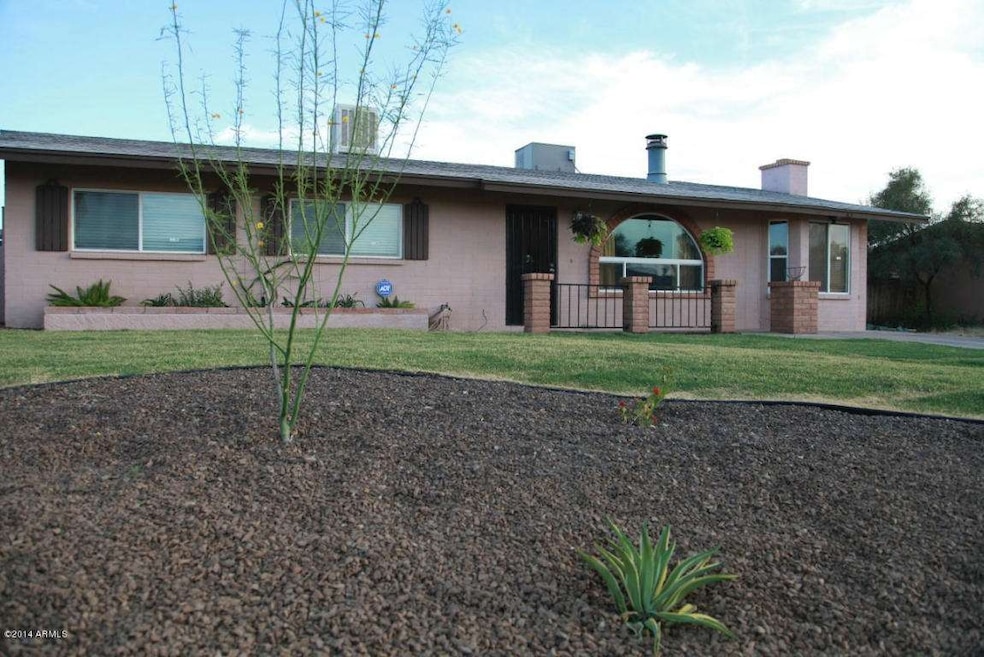 9547 E Dallas St unit 1, Mesa, AZ 85207 - photo 1