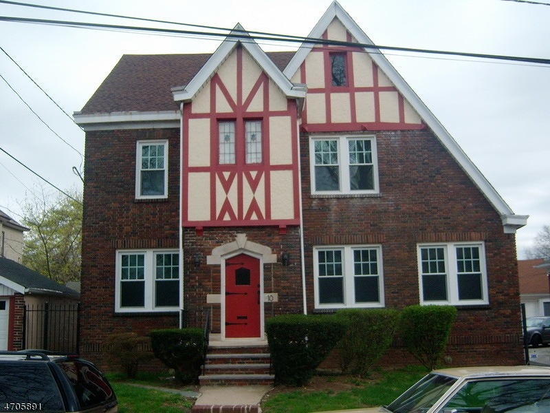 10 van Velsor Place unit 12, Newark, NJ 07112 - photo 1