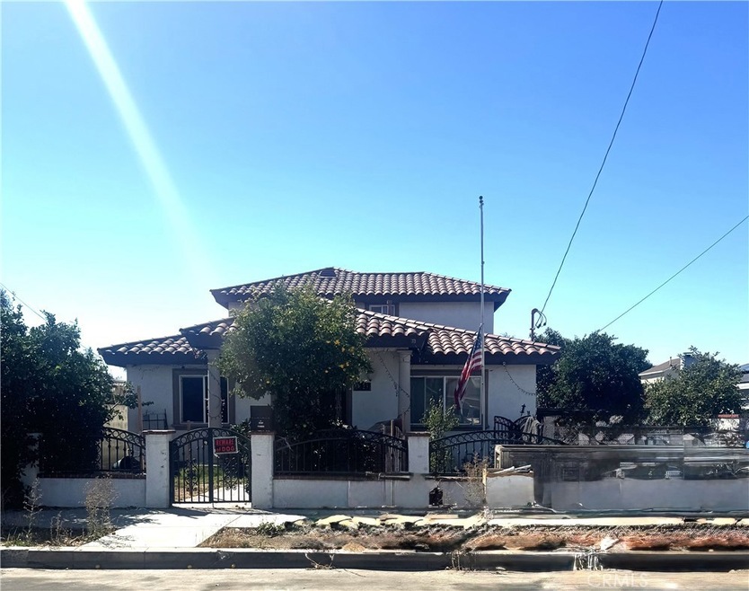 1323 McDonald Ave, Wilmington, CA 90744 - photo 1