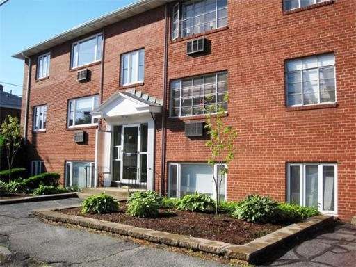 50 Carey Ave unit 10, Watertown, MA 02472 - photo 1