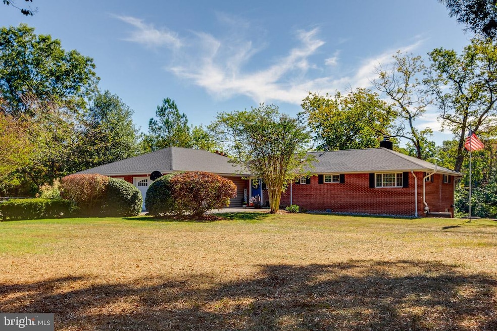 24735 Marva Point Way, Hollywood, MD 20636 - photo 1