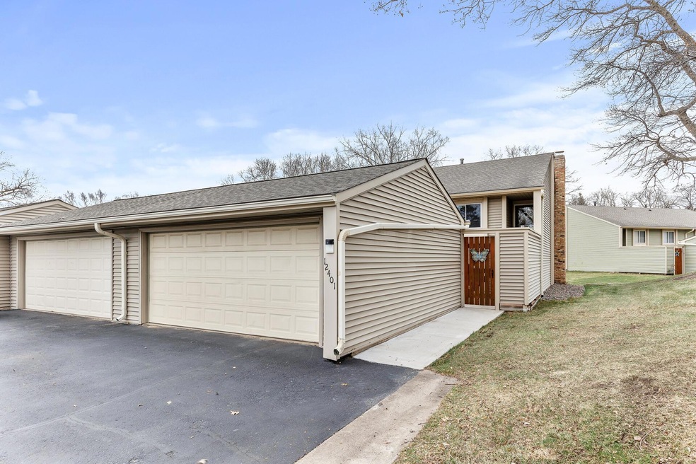 12401 Drake St NW, Coon Rapids, MN 55448 - photo 1