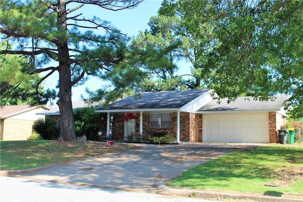 1178 Sunrise Ave, Springdale, AR 72764 - photo 1