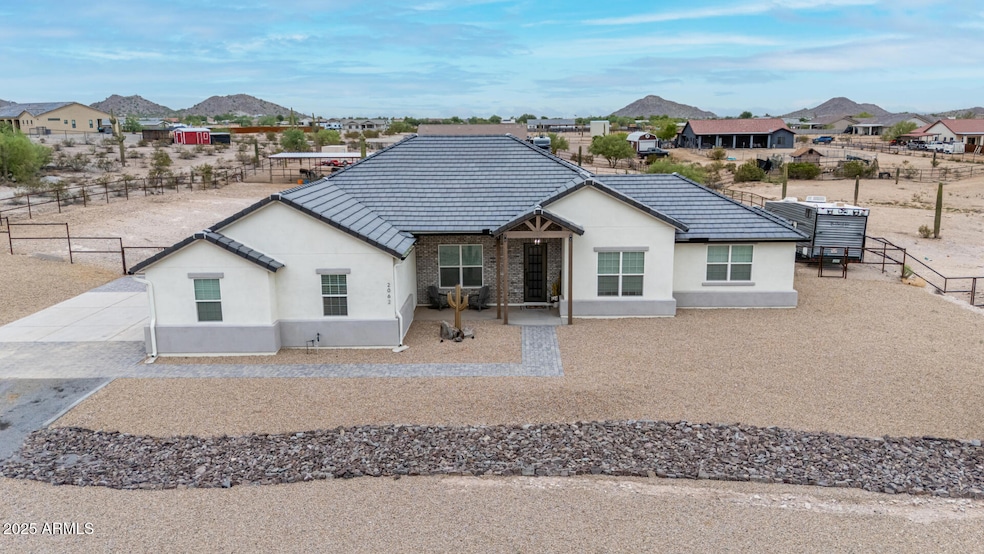 2062 W Moon Dust Trail, Queen Creek, AZ 85144 - photo 1