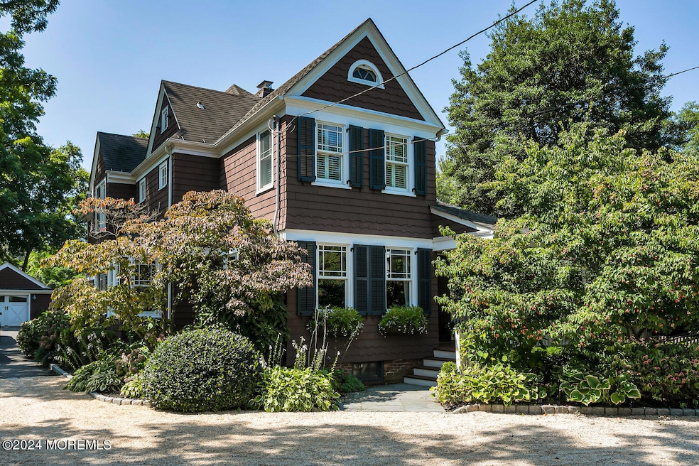 534 Locust Point Rd Rumson NJ-large-002-