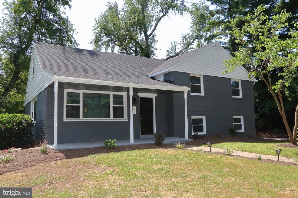 16 Fairway Dr, Malvern, PA 19355 - photo 1