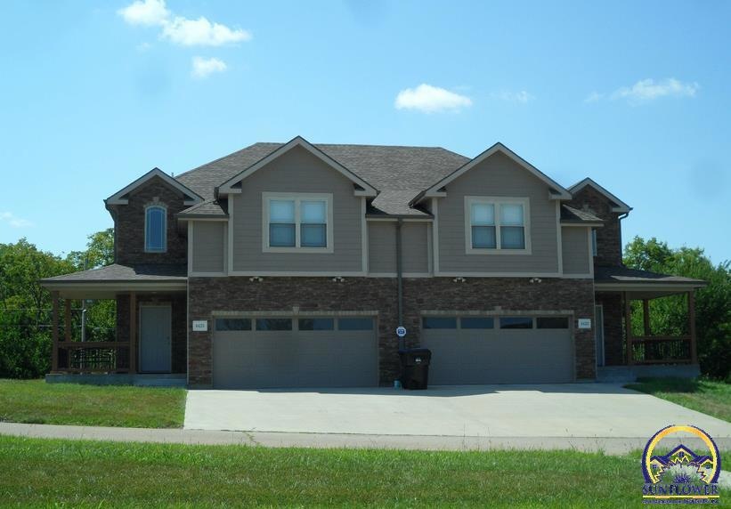 4423 SE Adams St, Topeka, KS 66609 - photo 1