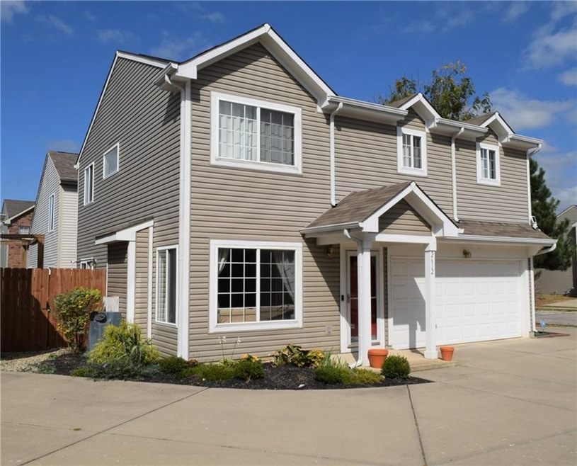 2612 Grand Fir Dr, Greenwood, IN 46143 - photo 1